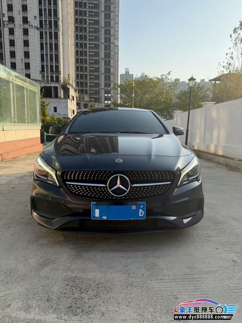 17年奔驰CLA轿车抵押车出售