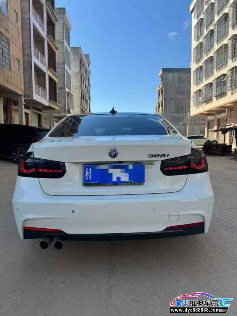 17年宝马3系轿车抵押车出售