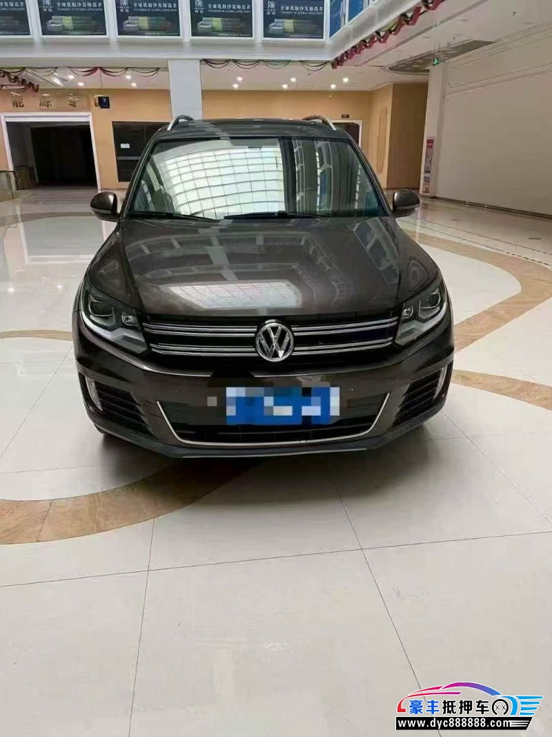 抵押车出售16年大众途观轿车