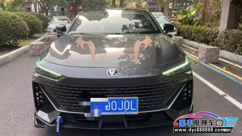 24年长安长安UNI轿车抵押车出售