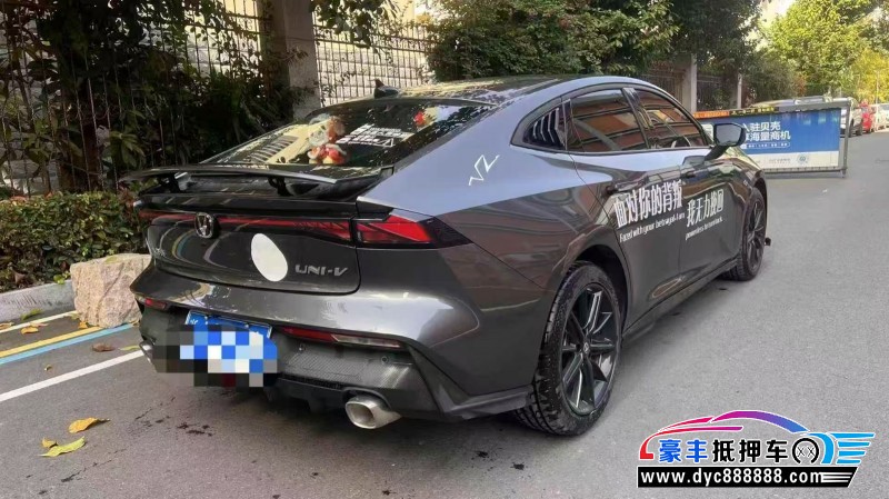 24年长安长安UNI轿车抵押车出售