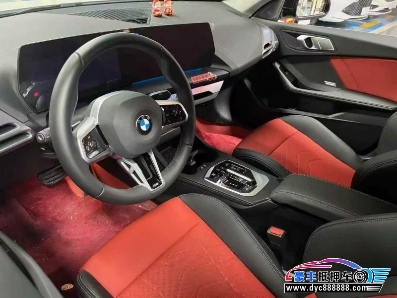 25年宝马2系轿车抵押车出售