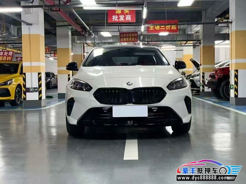 25年宝马2系轿车抵押车出售