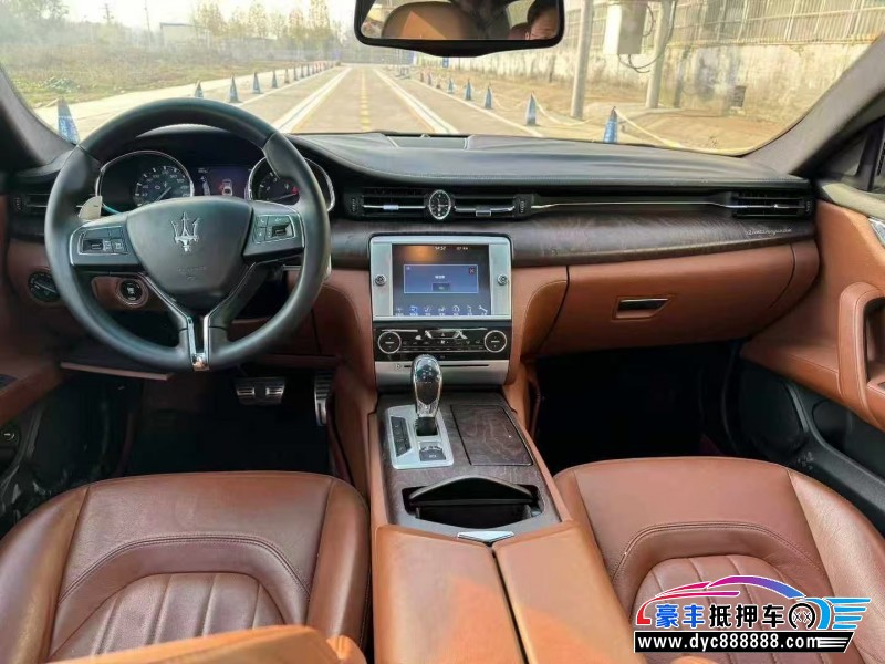 15年玛莎拉蒂总裁轿车抵押车出售