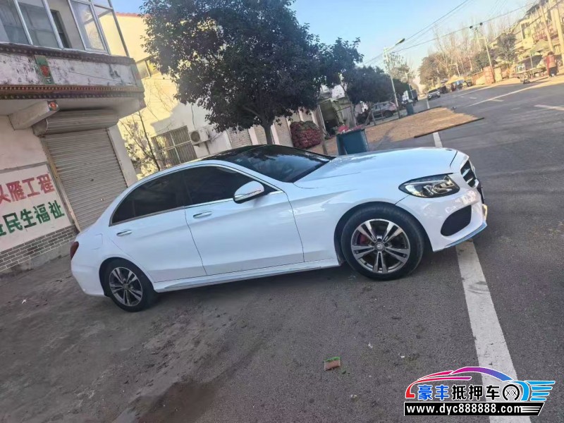 16年奔驰C轿车抵押车出售