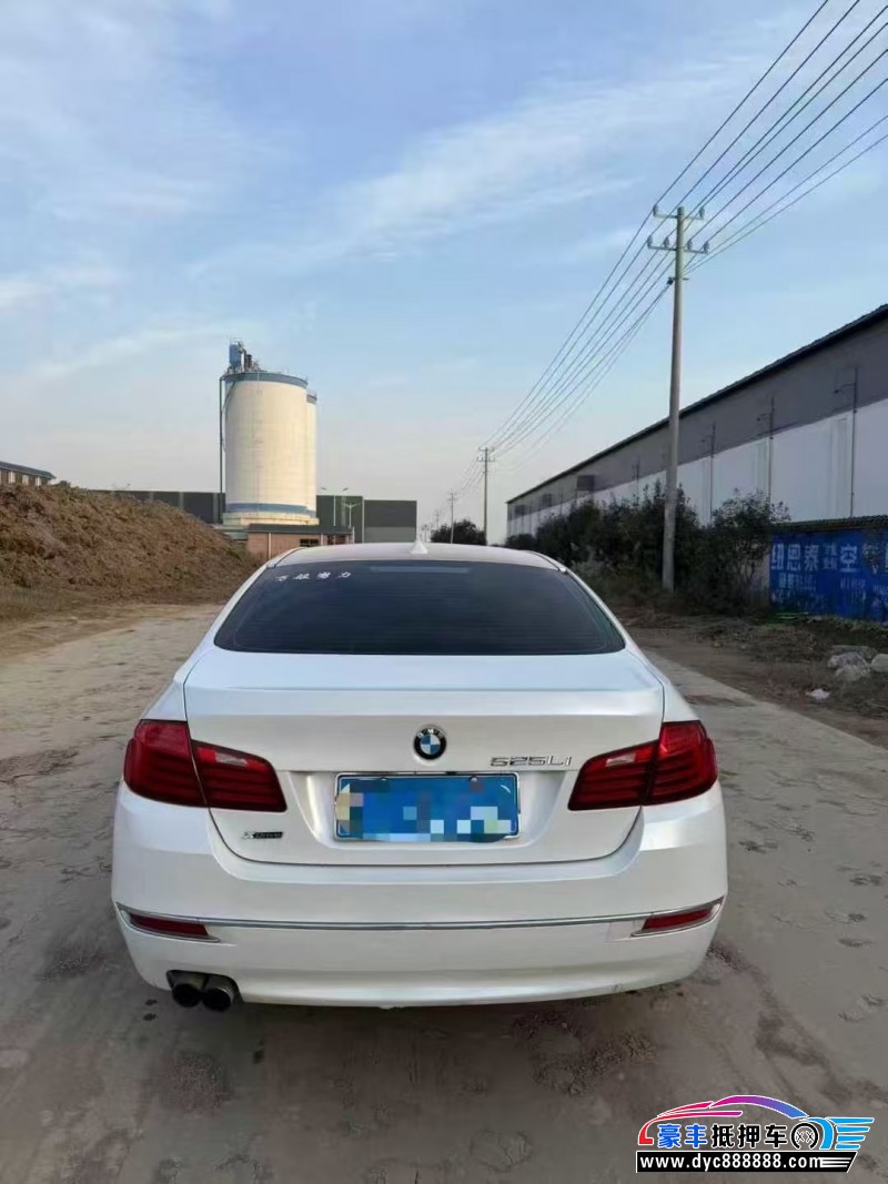 15年宝马5系轿车抵押车出售