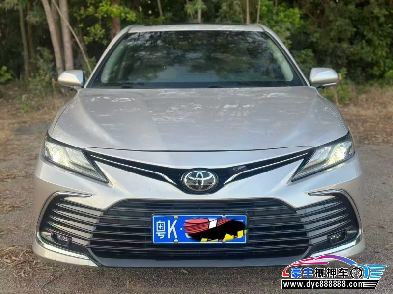 22年丰田凯美瑞轿车抵押车出售