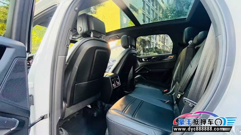 19年保时捷卡宴轿车抵押车出售