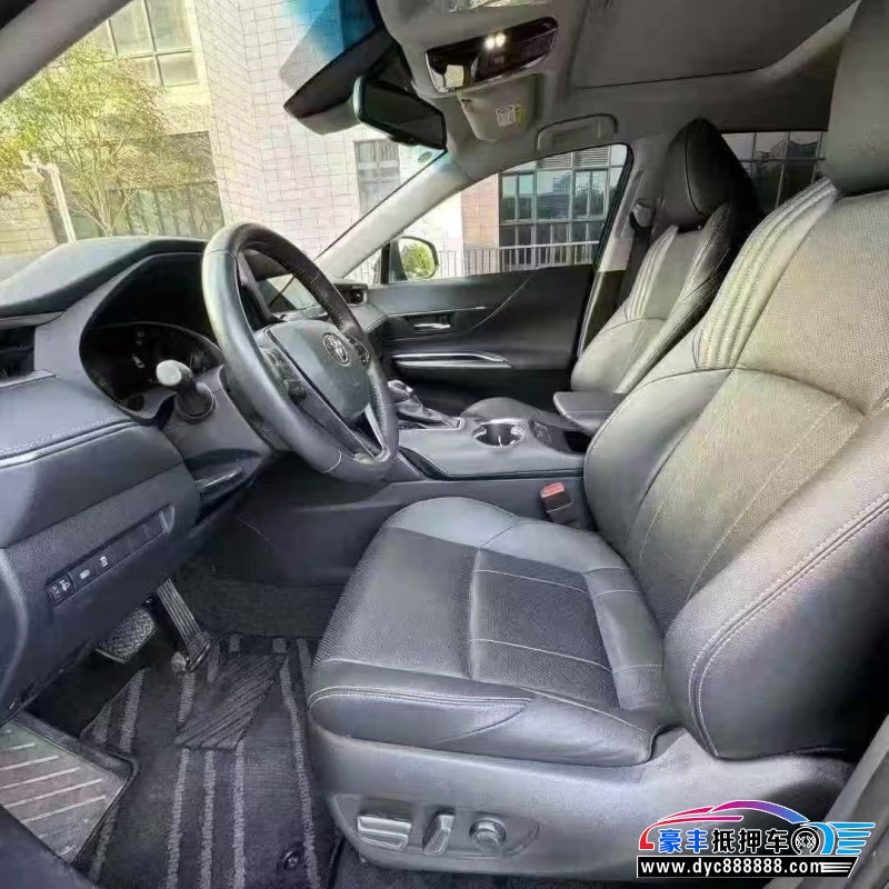 23年丰田凌放轿车抵押车出售