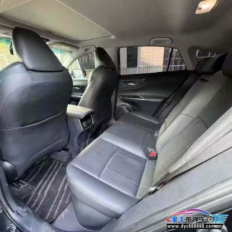 23年丰田凌放轿车抵押车出售