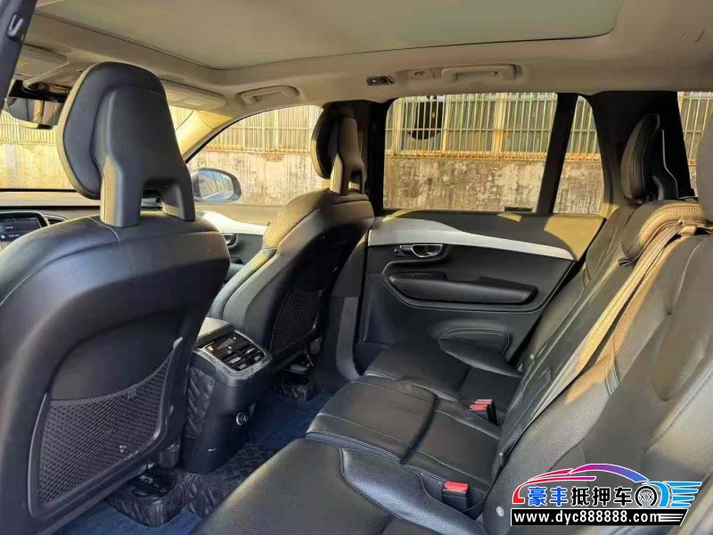 18年沃尔沃XC90轿车抵押车出售