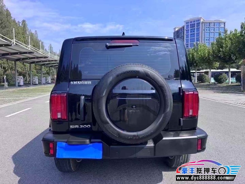 25年WEY坦克300轿车抵押车出售