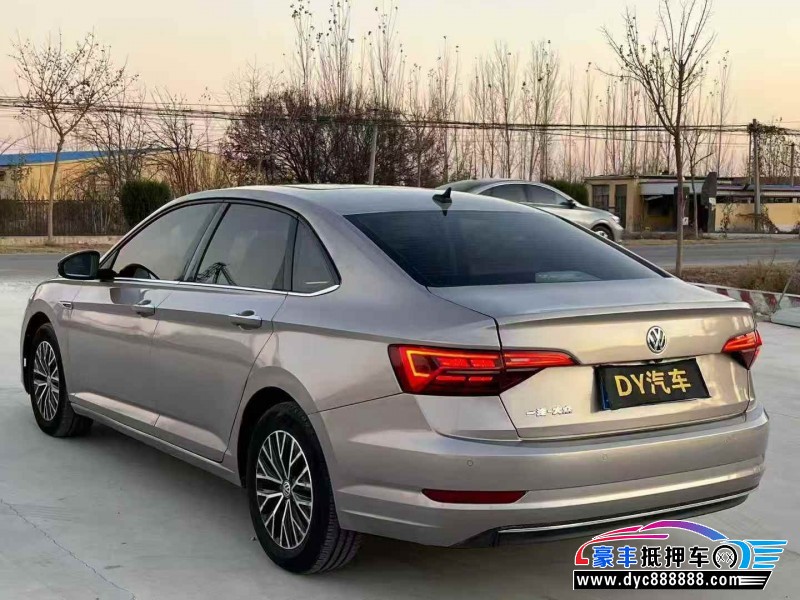 20年大众速腾轿车抵押车出售