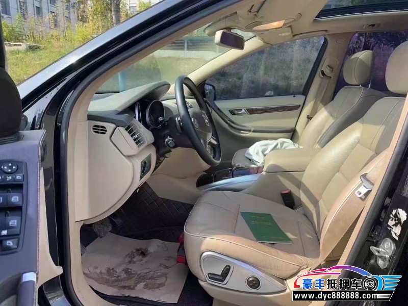 13年奔驰RSUV抵押车出售