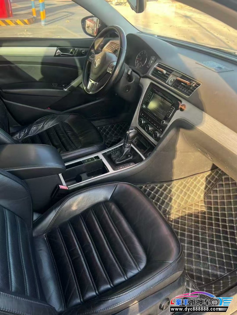 13年大众帕萨特轿车抵押车出售