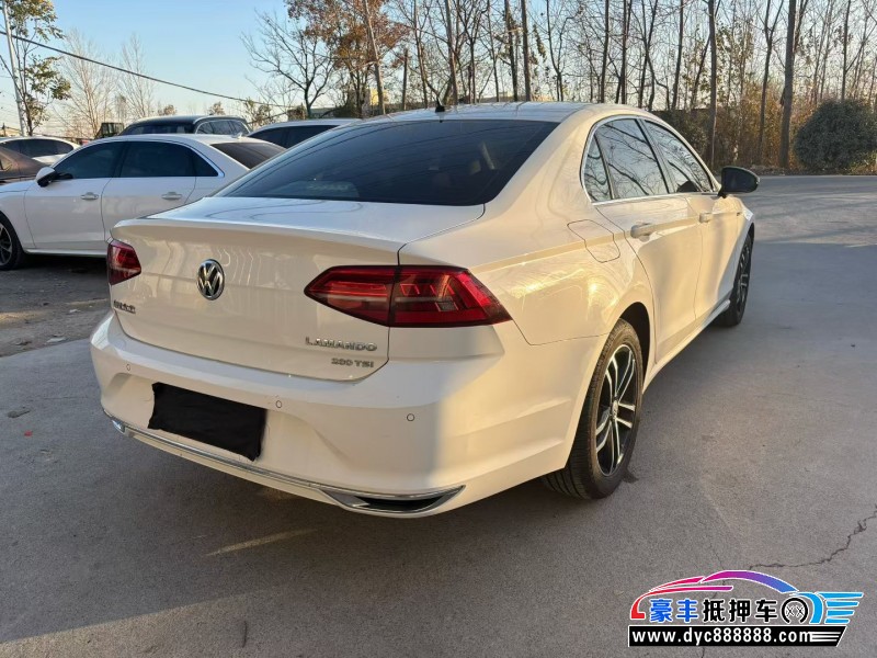 19年大众凌渡轿车抵押车出售