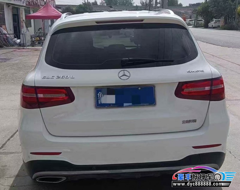 19年奔驰GLC轿车抵押车出售