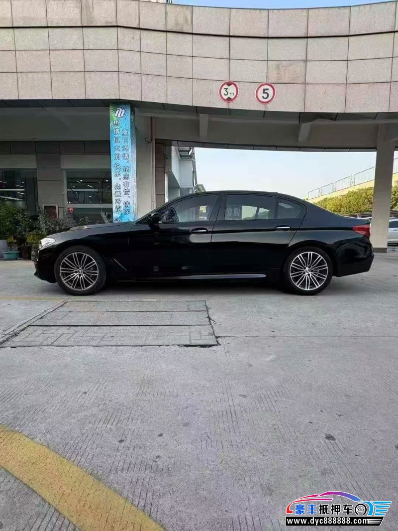 18年宝马5系轿车抵押车出售
