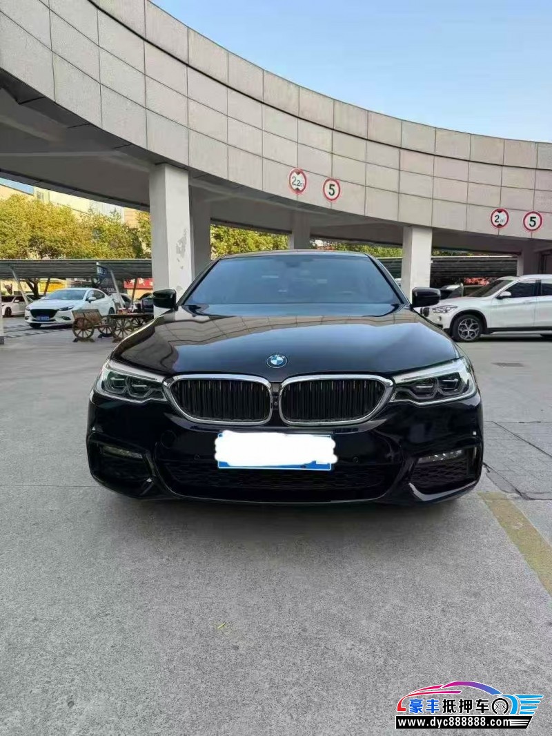 18年宝马5系轿车抵押车出售