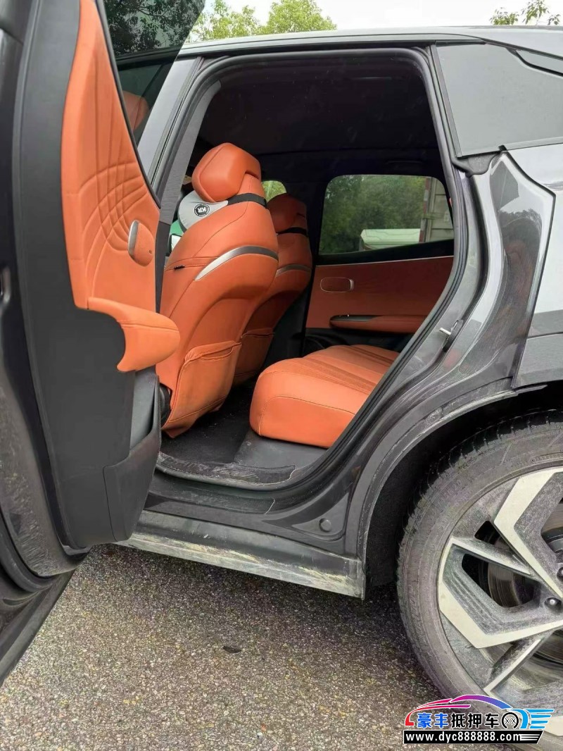 24年长安深蓝S07轿车抵押车出售