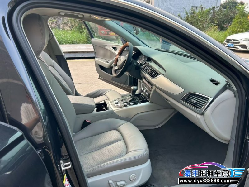 12年奥迪A6轿车抵押车出售