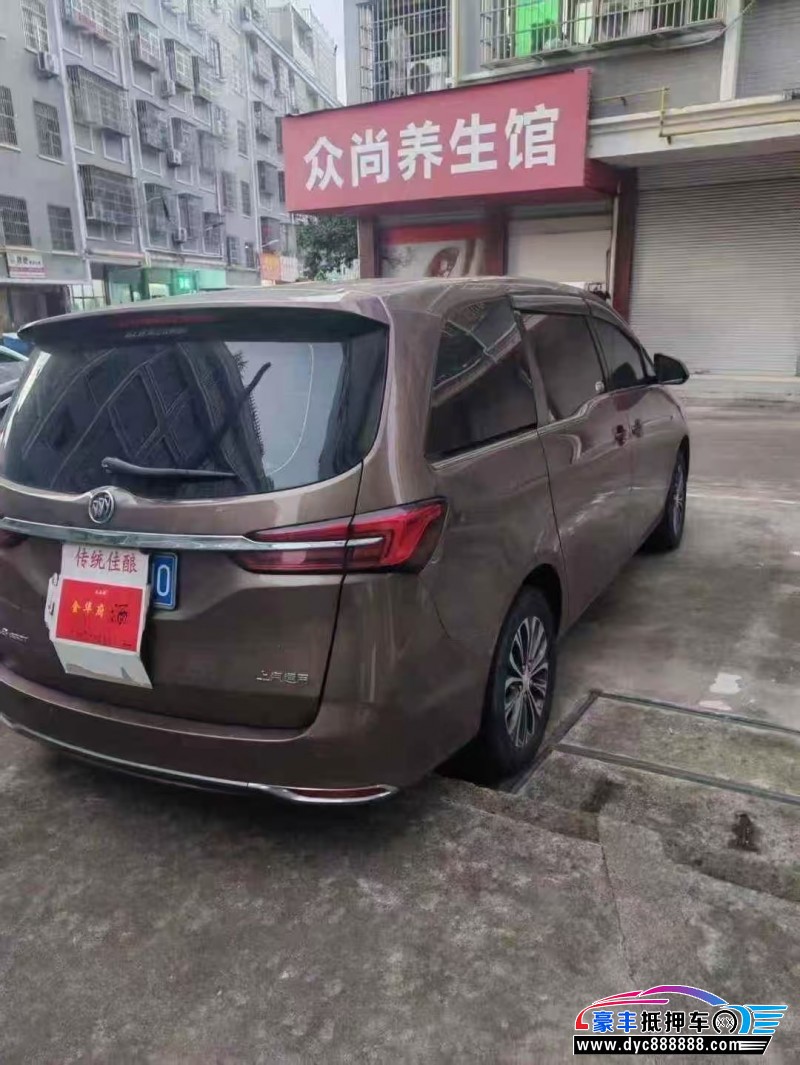 21年别克GL8轿车抵押车出售