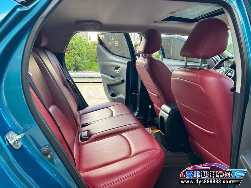 19年日产蓝鸟轿车抵押车出售