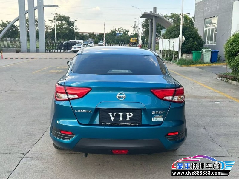 19年日产蓝鸟轿车抵押车出售