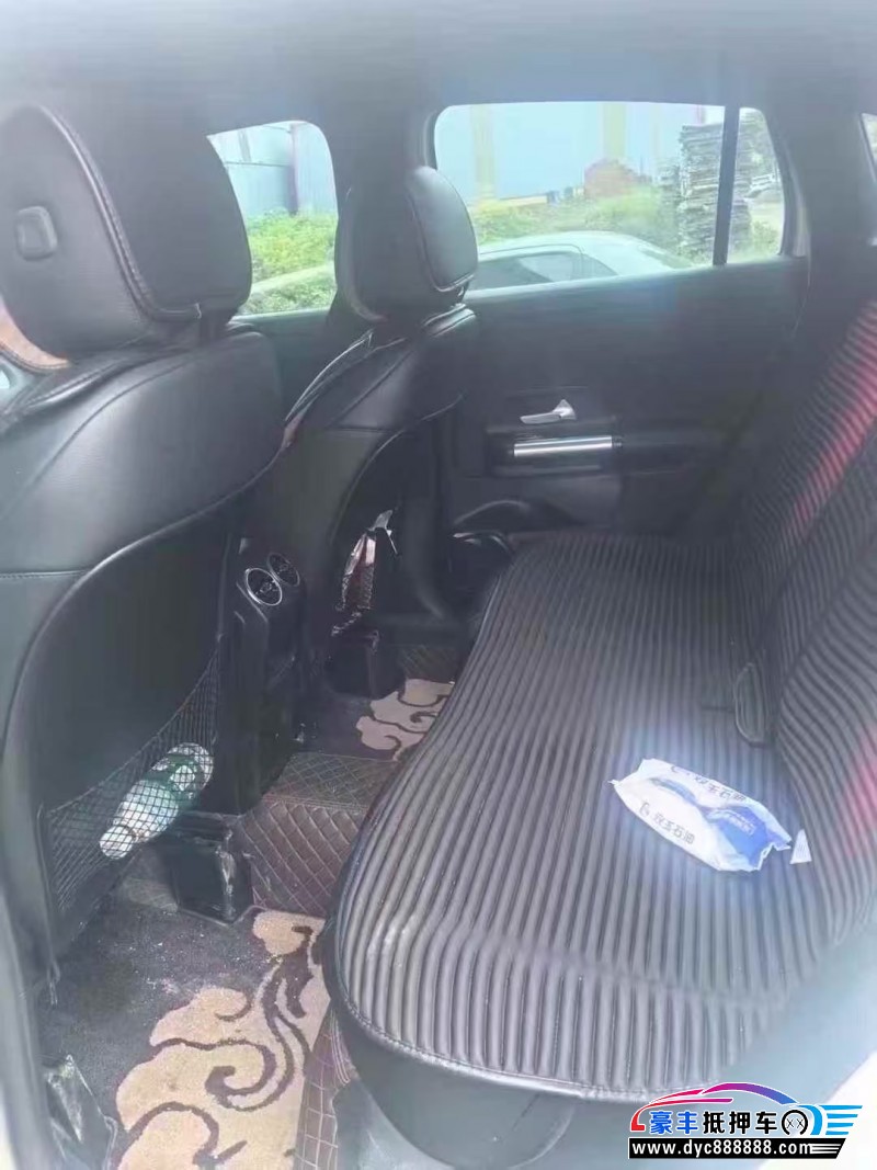 22年奔驰GLASUV抵押车出售