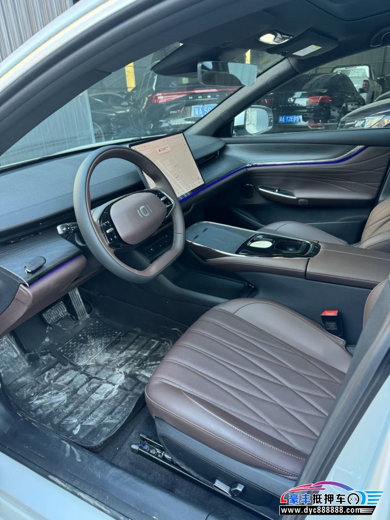 25年长安启源A07轿车抵押车出售