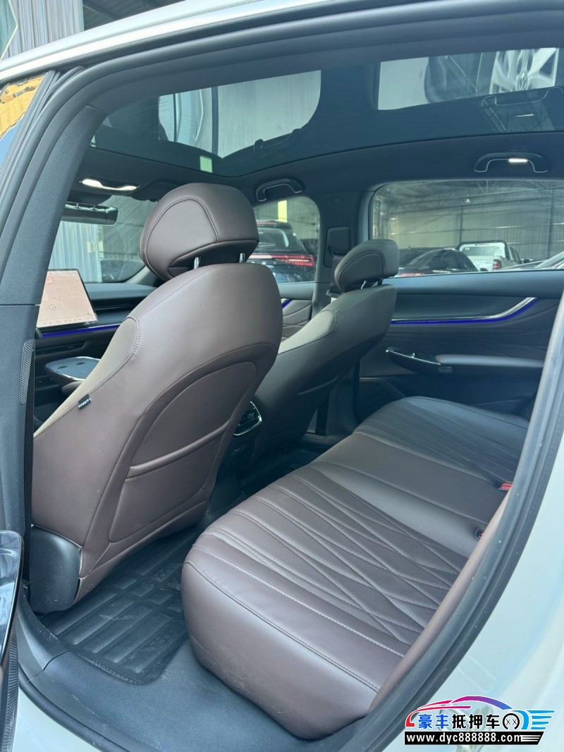 25年长安启源A07轿车抵押车出售