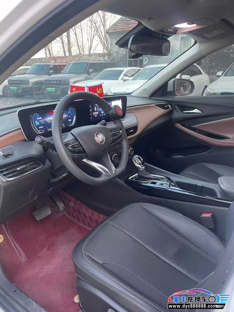 22年别克威朗轿车抵押车出售