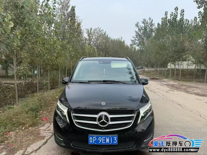 19年奔驰V轿车抵押车出售