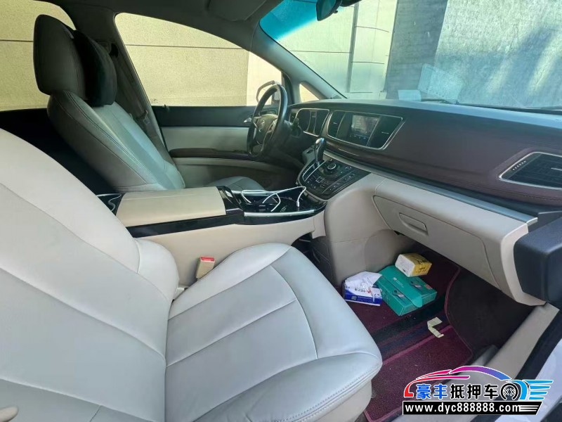 18年别克GL8轿车抵押车出售