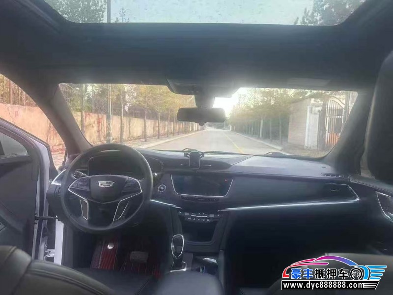 19年凯迪拉克XT5轿车抵押车出售