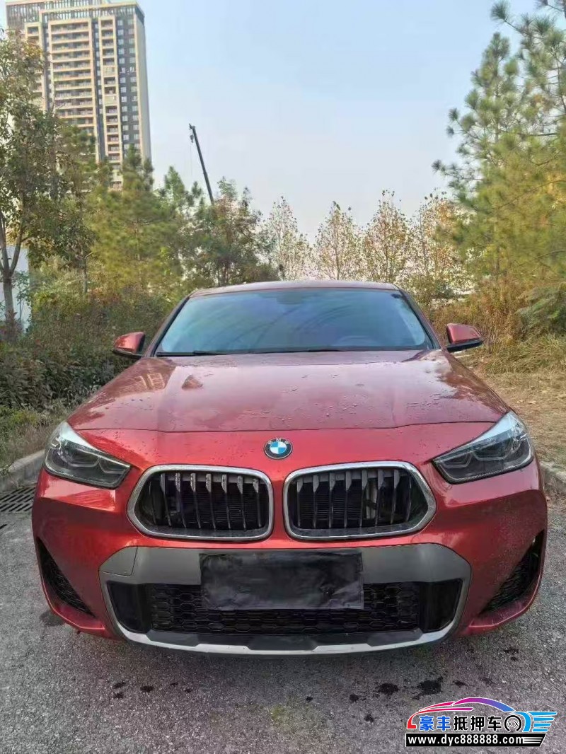 抵押车出售21年宝马X2轿车