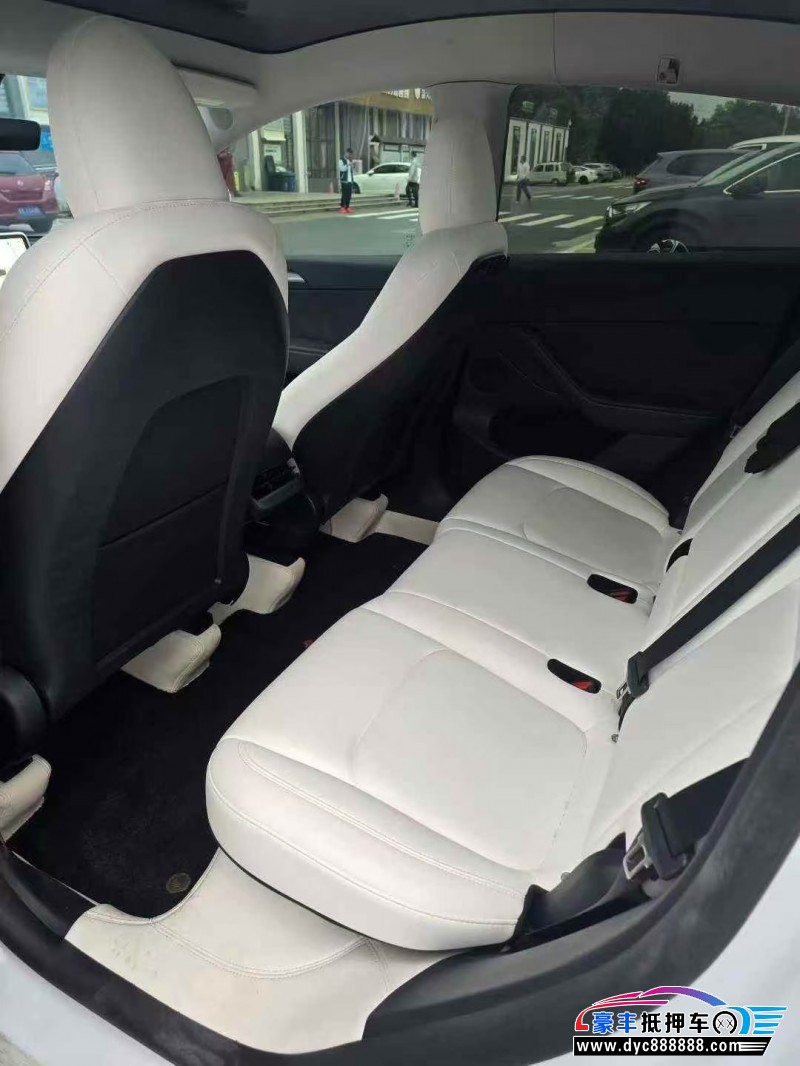 24年特斯拉Model Y轿车抵押车出售