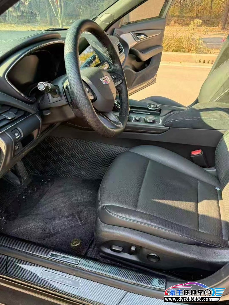 23年凯迪拉克CT5轿车抵押车出售