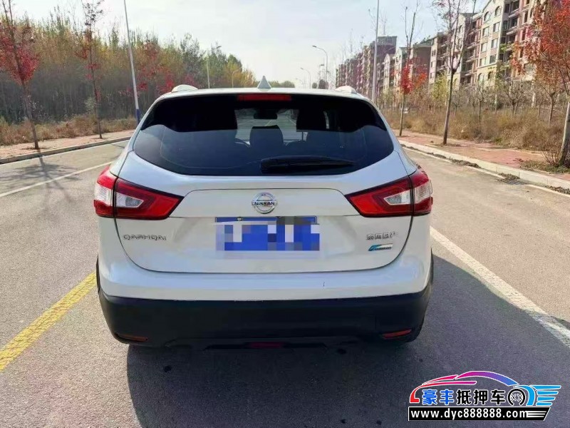 17年日产逍客轿车抵押车出售