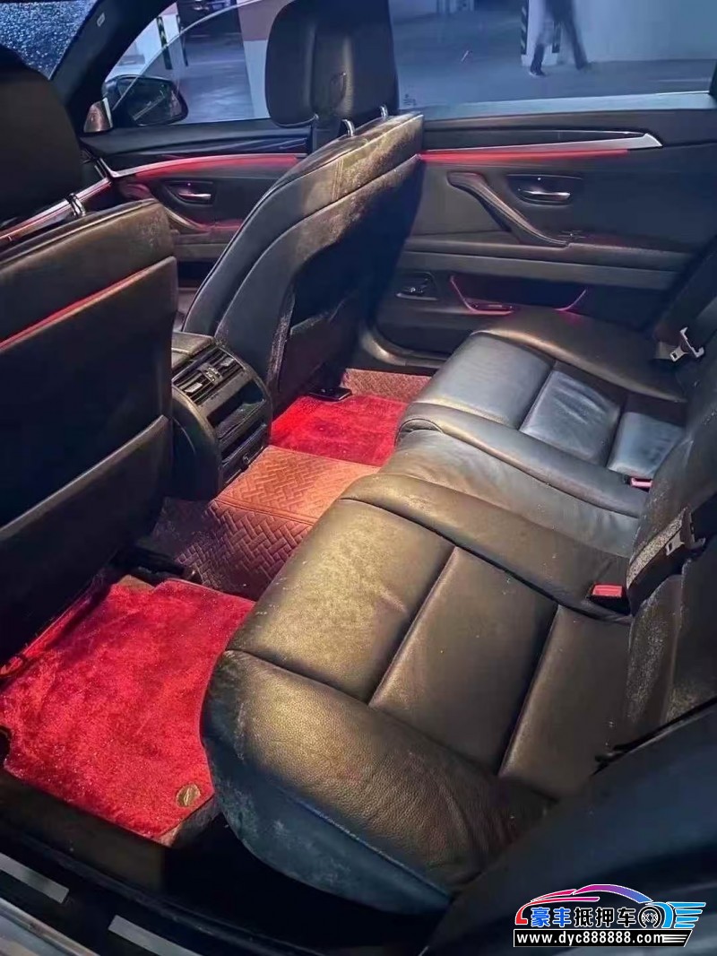 13年宝马5系轿车抵押车出售