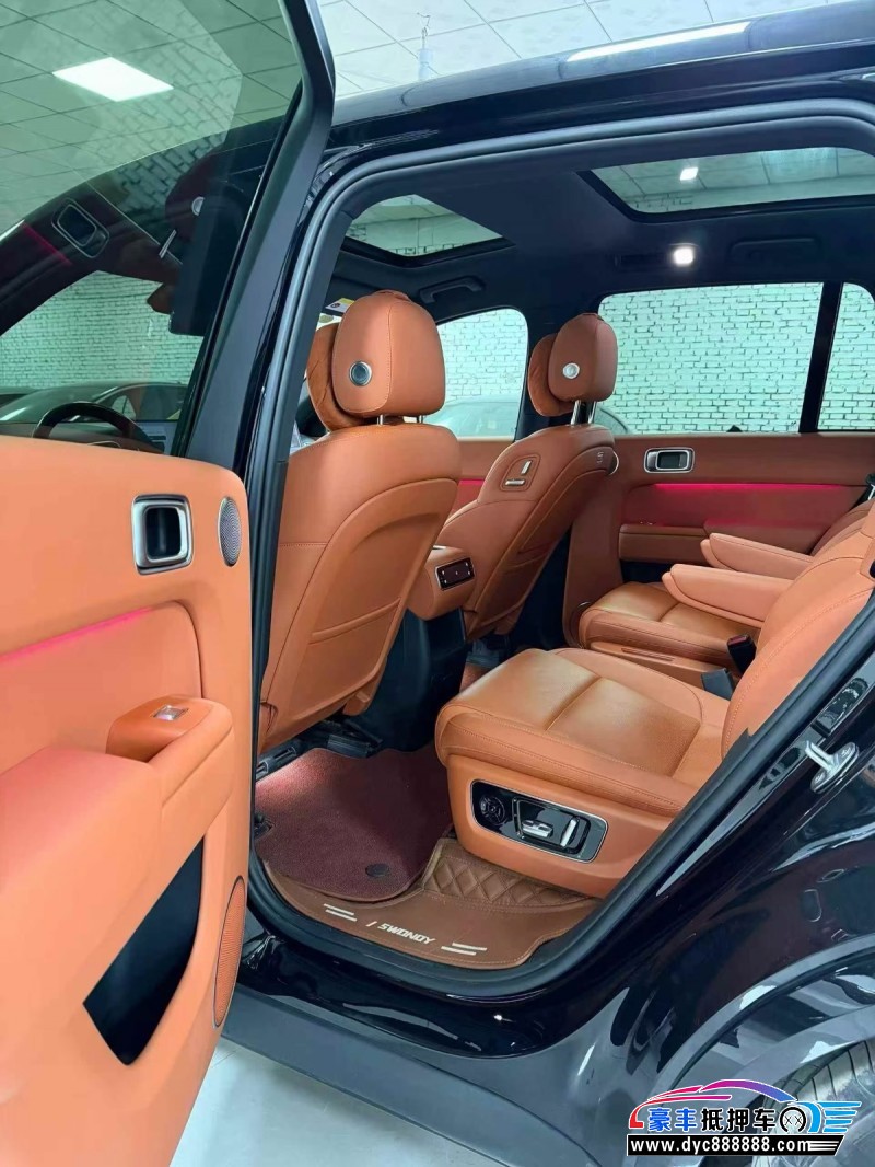 24年理想L8轿车抵押车出售