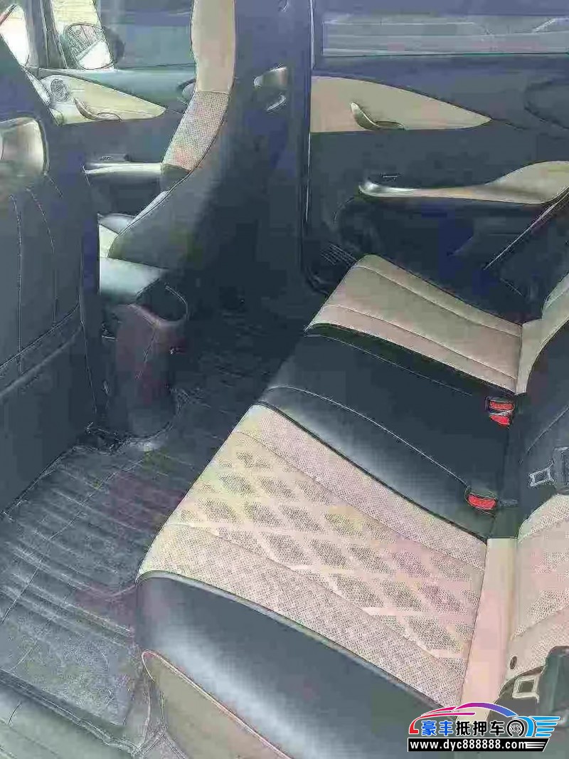 23年比亚迪海豚轿车抵押车出售