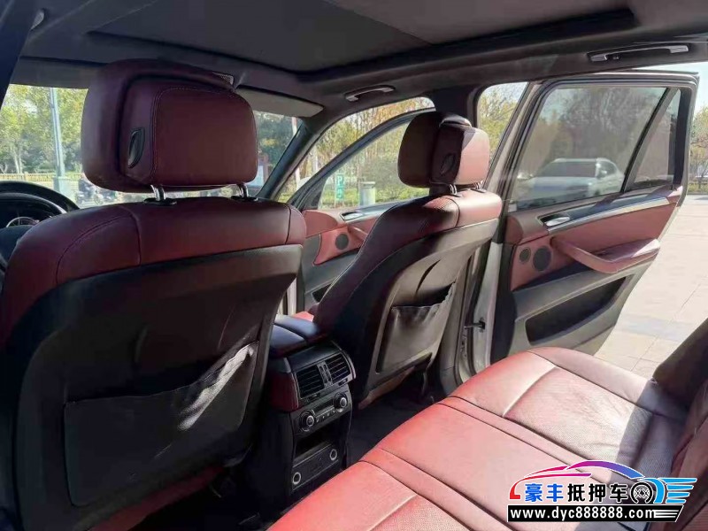 11年宝马X5轿车抵押车出售