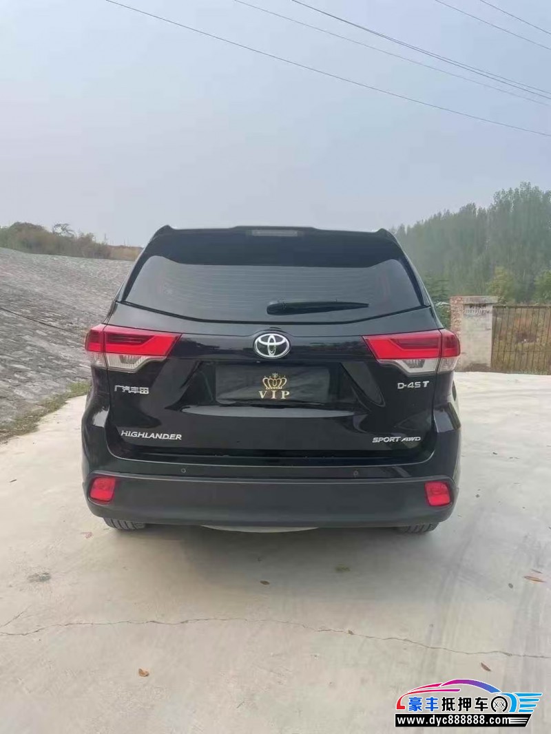 20年丰田汉兰达轿车抵押车出售