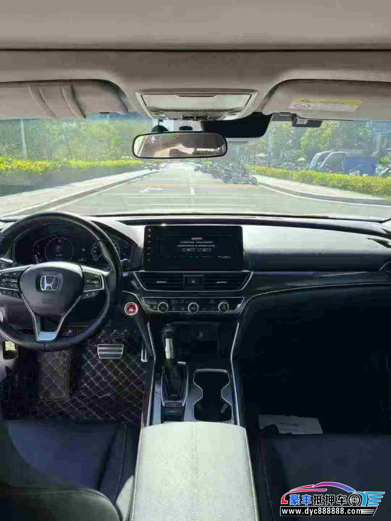 23年本田雅阁轿车抵押车出售