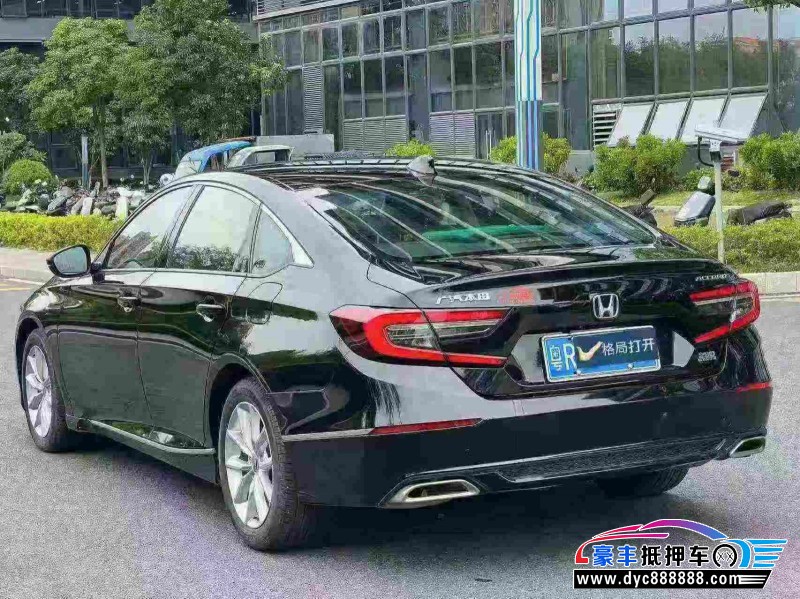 22年本田雅阁轿车抵押车出售
