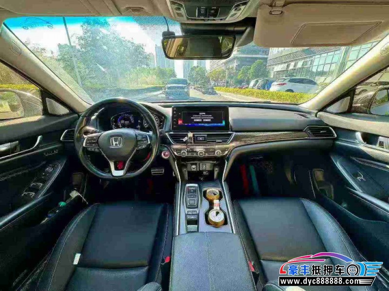 21年本田雅阁轿车抵押车出售