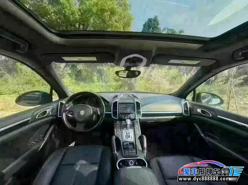 15年保时捷卡宴轿车抵押车出售