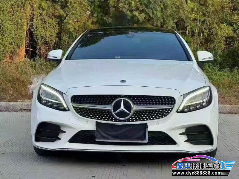 21年奔驰C轿车抵押车出售