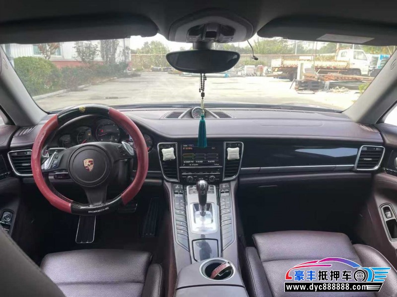 15年保时捷帕纳梅拉轿车抵押车出售